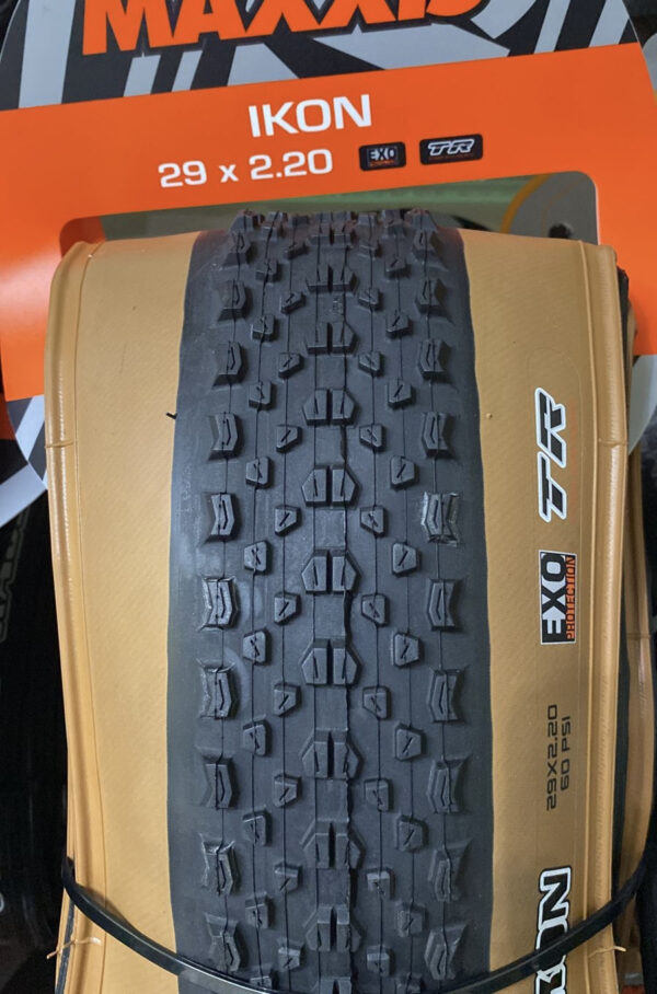 Neumático Maxxis Ikon 29x2.20 EXO-TR Skinwall